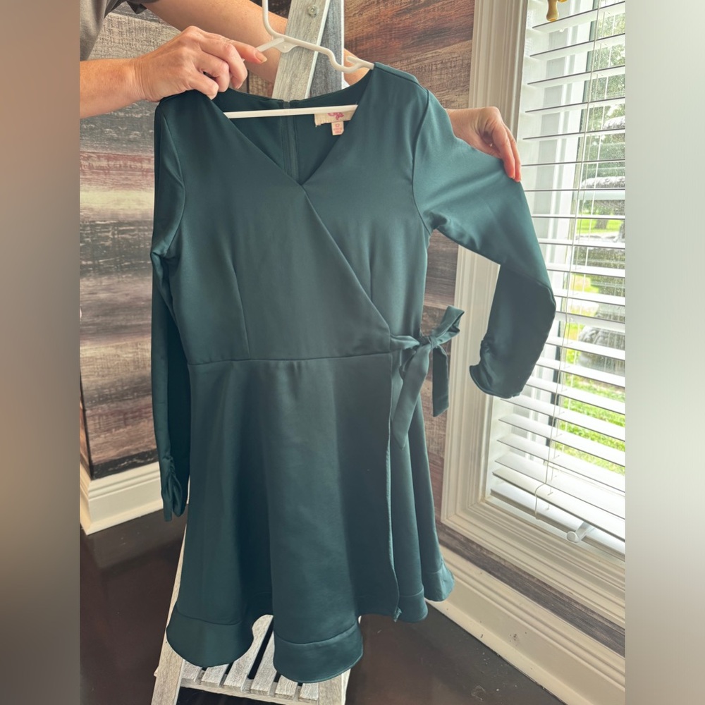 Hunter green long sleeve dress